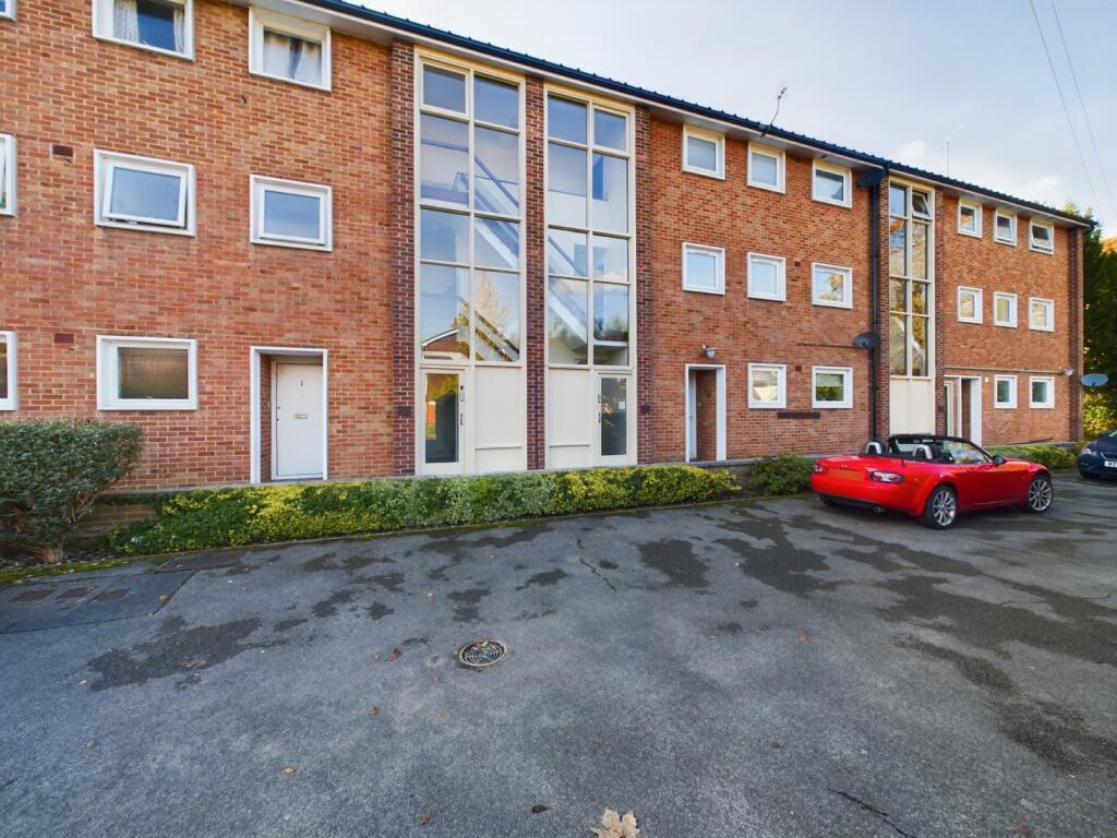 2 bed 1st Floor Flat for rent in Taplow. From Prospect Estate Agency - Maidenhead