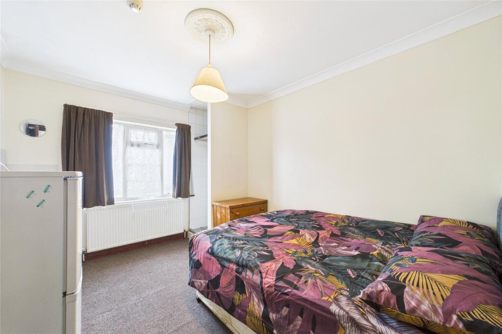 1 bed House Share for rent in Myrke. From Prospect Estate Agency - Maidenhead