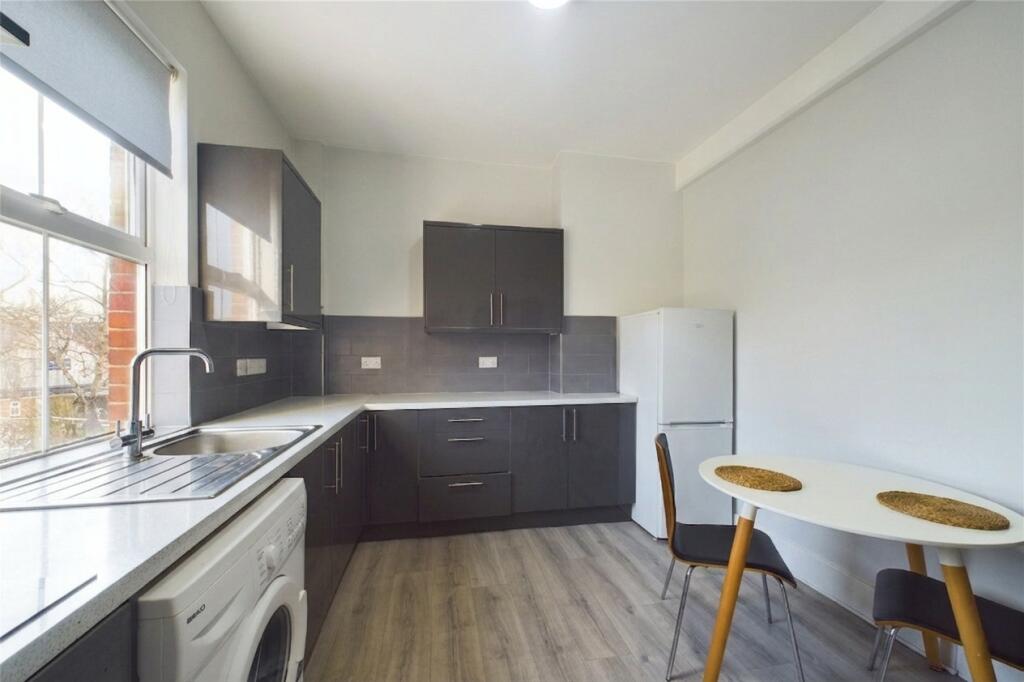1 bed 1st Floor Flat for rent in Maidenhead. From Prospect Estate Agency - Maidenhead