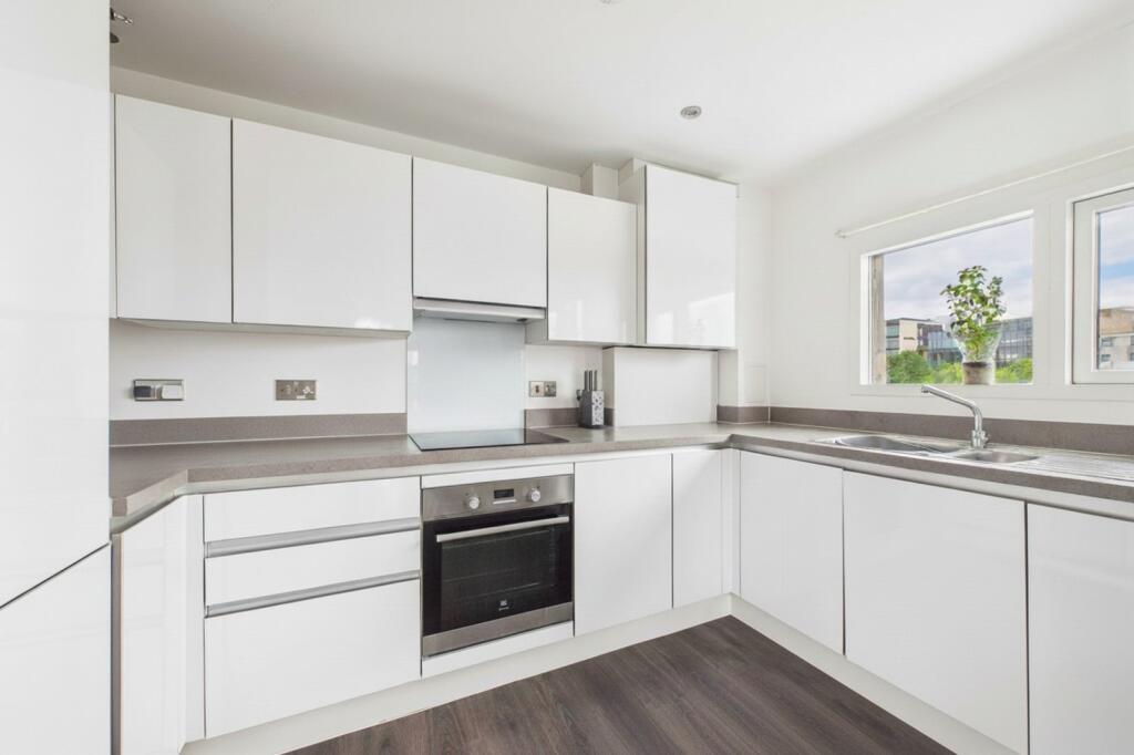 1 bed 1st Floor Flat for rent in Maidenhead. From Prospect Estate Agency - Maidenhead 1 bed 1st Floor Flat for rent in Maidenhead. From Prospect Estate Agency - Maidenhead