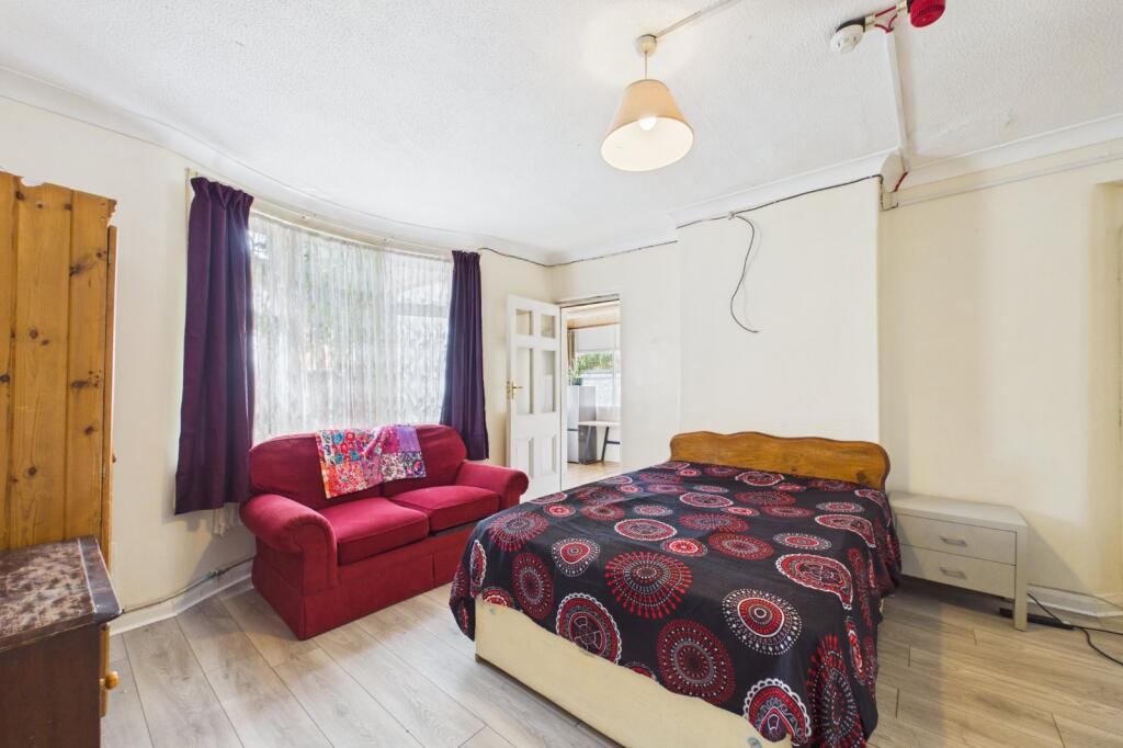 1 bed House Share for rent in Slough. From Prospect Estate Agency - Maidenhead