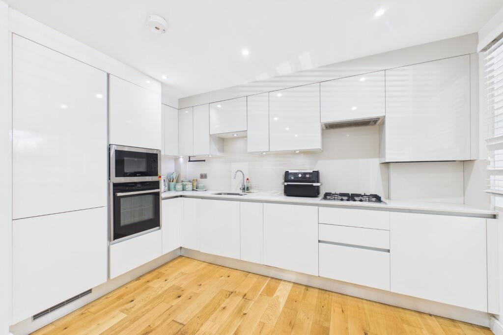 1 bed 1st Floor Flat for rent in Maidenhead. From Prospect Estate Agency - Maidenhead 1 bed 1st Floor Flat for rent in Maidenhead. From Prospect Estate Agency - Maidenhead