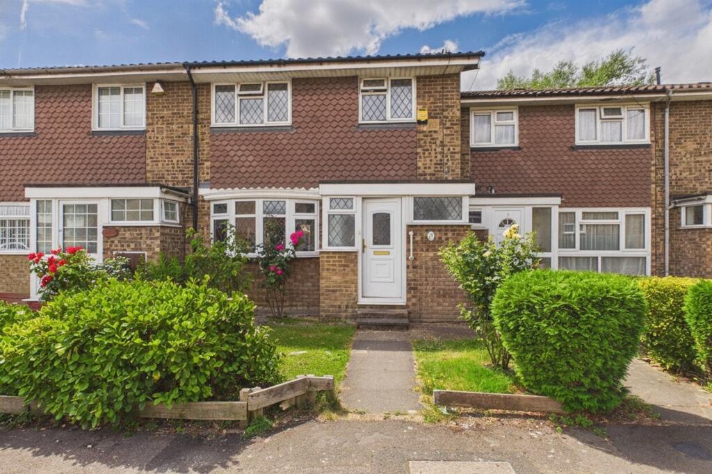 3 bed Mid Terraced House for rent in Slough. From Prospect Estate Agency - Maidenhead 3 bed Mid Terraced House for rent in Slough. From Prospect Estate Agency - Maidenhead