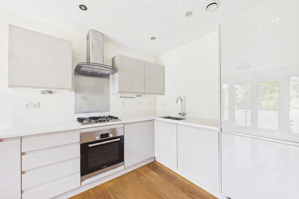 2 bed 1st Floor Flat for rent in Maidenhead. From Prospect Estate Agency - Maidenhead 2 bed 1st Floor Flat for rent in Maidenhead. From Prospect Estate Agency - Maidenhead