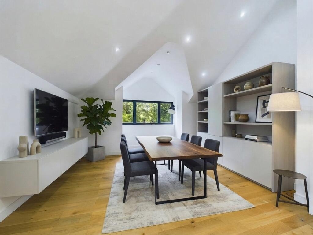 3 bed 1st Floor Flat for rent in Maidenhead. From Prospect Estate Agency - Maidenhead