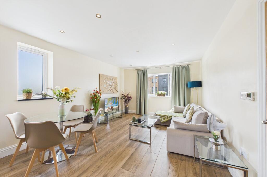 2 bed 1st Floor Flat for rent in Maidenhead. From Prospect Estate Agency - Maidenhead