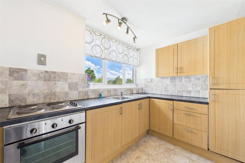 1 bed 1st Floor Flat for rent in Maidenhead. From Prospect Estate Agency - Maidenhead 1 bed 1st Floor Flat for rent in Maidenhead. From Prospect Estate Agency - Maidenhead