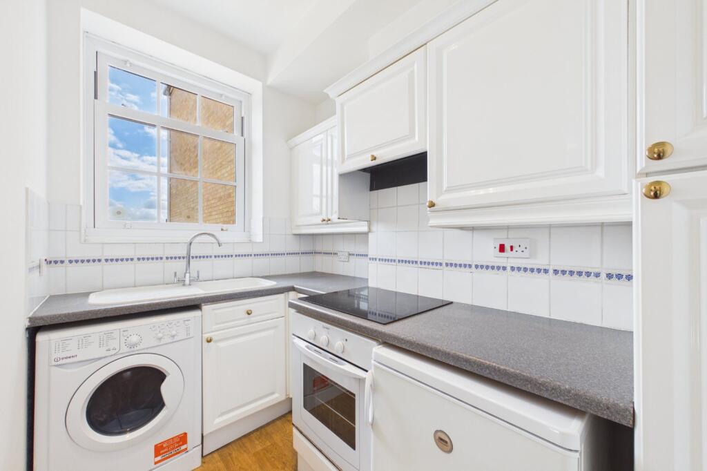 1 bed 1st Floor Flat for rent in Maidenhead. From Prospect Estate Agency - Maidenhead 1 bed 1st Floor Flat for rent in Maidenhead. From Prospect Estate Agency - Maidenhead