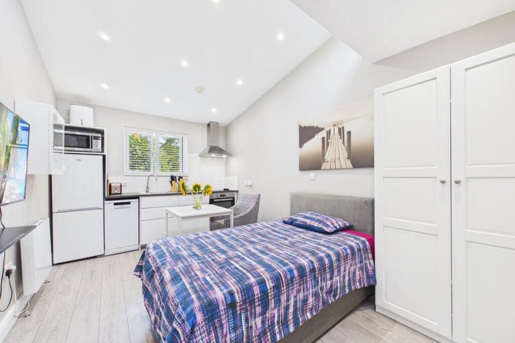 1 bed 1st Floor Flat for rent in Maidenhead. From Prospect Estate Agency - Maidenhead 1 bed 1st Floor Flat for rent in Maidenhead. From Prospect Estate Agency - Maidenhead