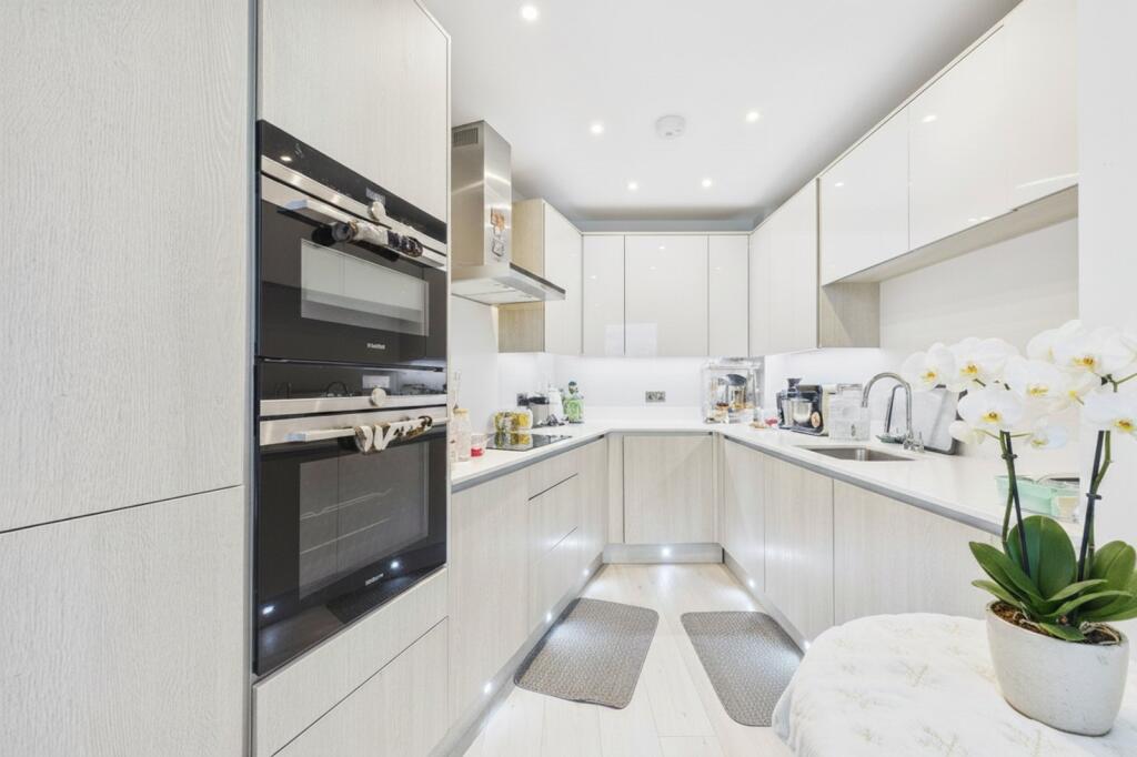 2 bed 1st Floor Flat for rent in Maidenhead. From Prospect Estate Agency - Maidenhead