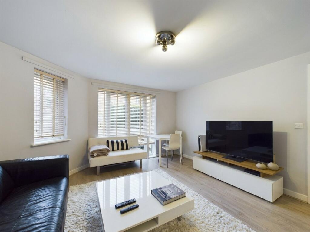 1 bed 1st Floor Flat for rent in Maidenhead. From Prospect Estate Agency - Maidenhead 1 bed 1st Floor Flat for rent in Maidenhead. From Prospect Estate Agency - Maidenhead