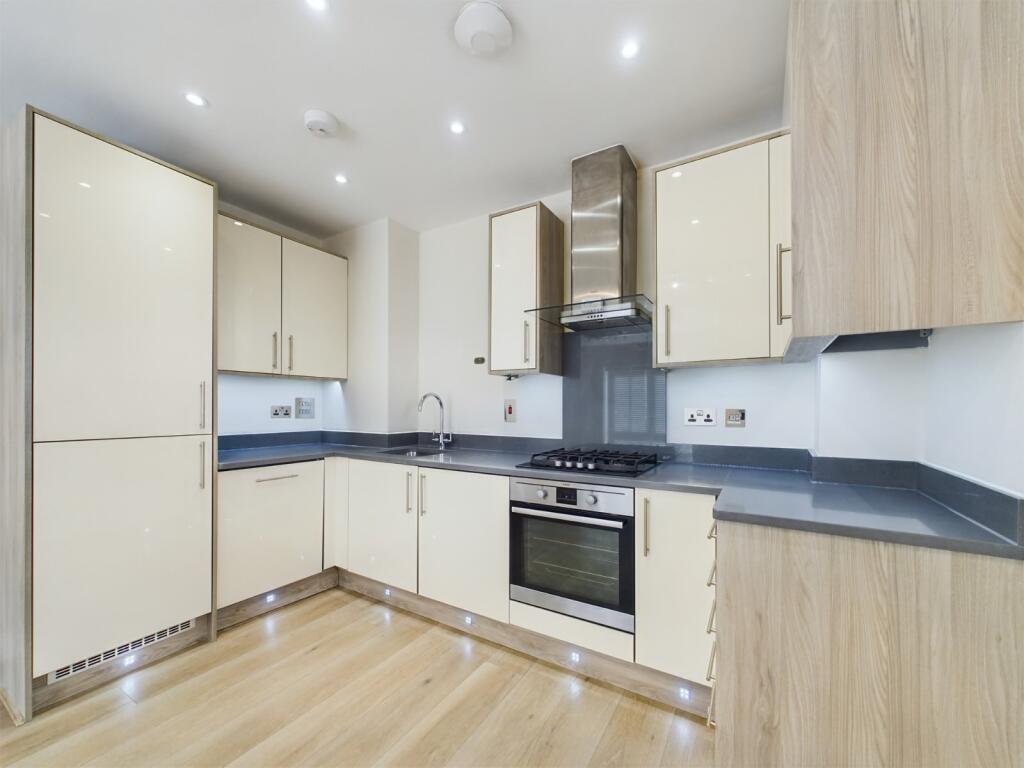 2 bed 1st Floor Flat for rent in Maidenhead. From Prospect Estate Agency - Maidenhead