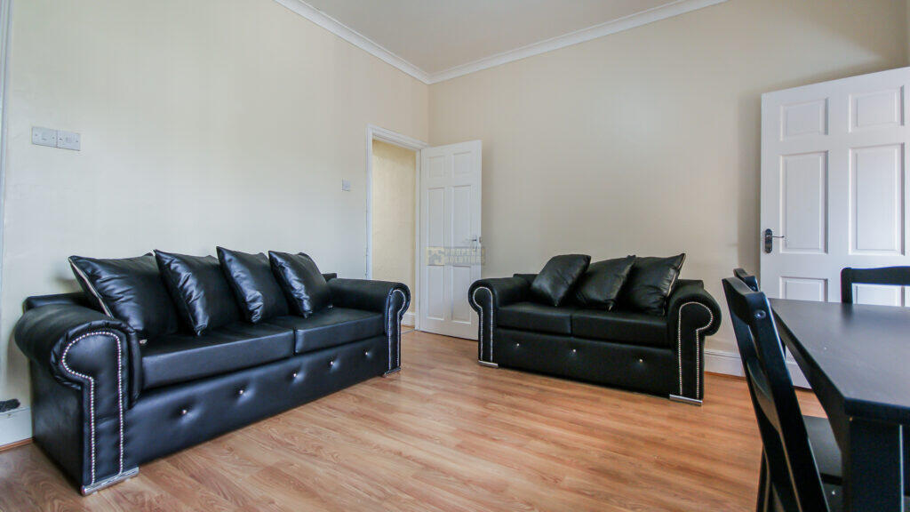 3 bed Mid Terraced House for rent in Birmingham. From Property Solutions - Birmingham
