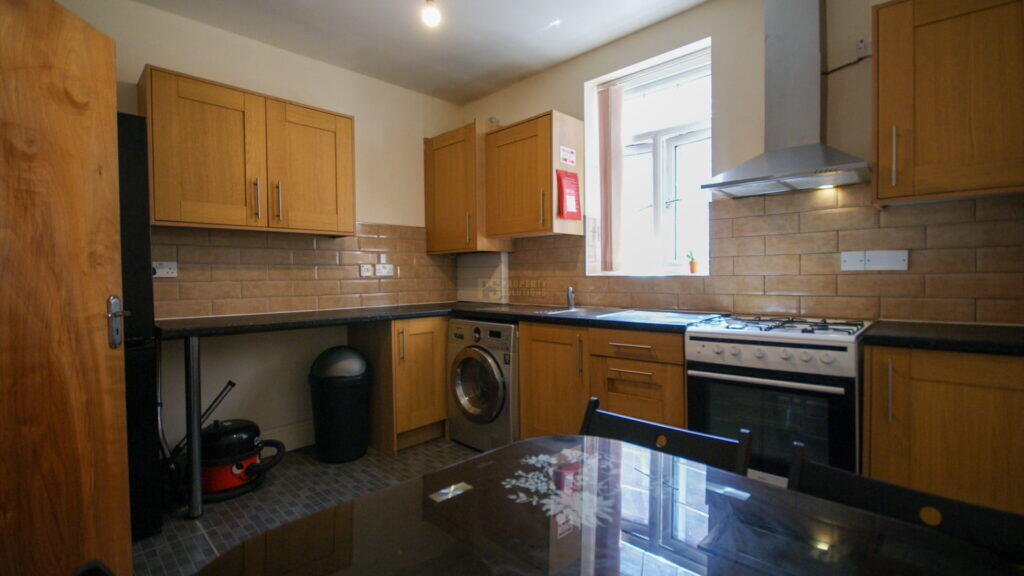 2 bed Mid Terraced House for rent in Birmingham. From Property Solutions - Birmingham 2 bed Mid Terraced House for rent in Birmingham. From Property Solutions - Birmingham