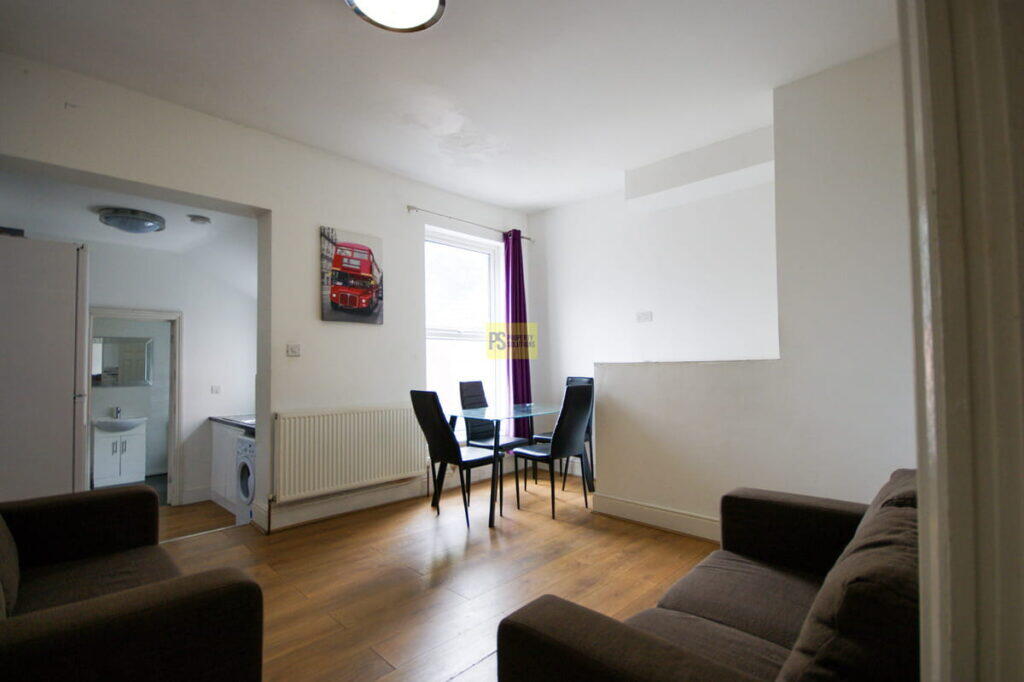 3 bed Mid Terraced House for rent in Birmingham. From Property Solutions - Birmingham 3 bed Mid Terraced House for rent in Birmingham. From Property Solutions - Birmingham