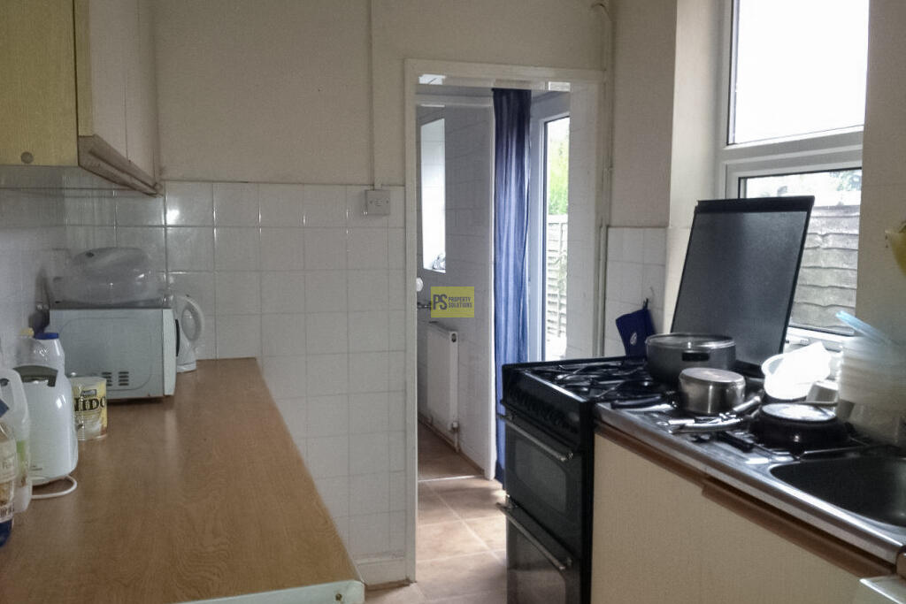 4 bed Mid Terraced House for rent in Birmingham. From Property Solutions - Birmingham