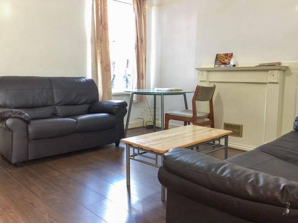 3 bed Mid Terraced House for rent in Headley Heath. From Property Solutions - Birmingham