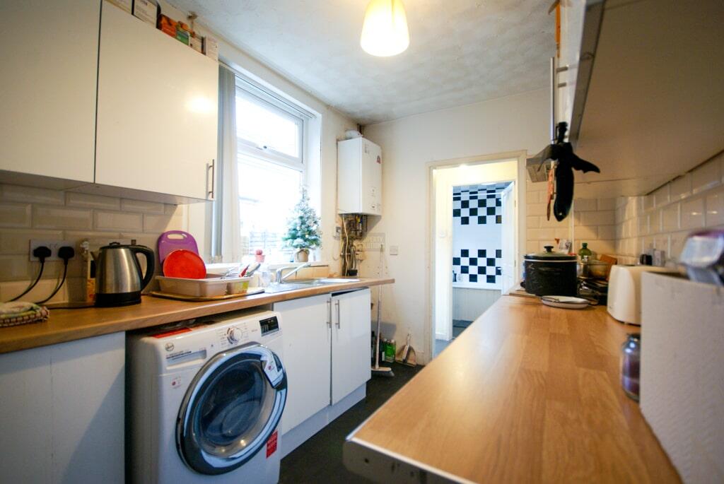 4 bed Mid Terraced House for rent in Headley Heath. From Property Solutions - Birmingham 4 bed Mid Terraced House for rent in Headley Heath. From Property Solutions - Birmingham