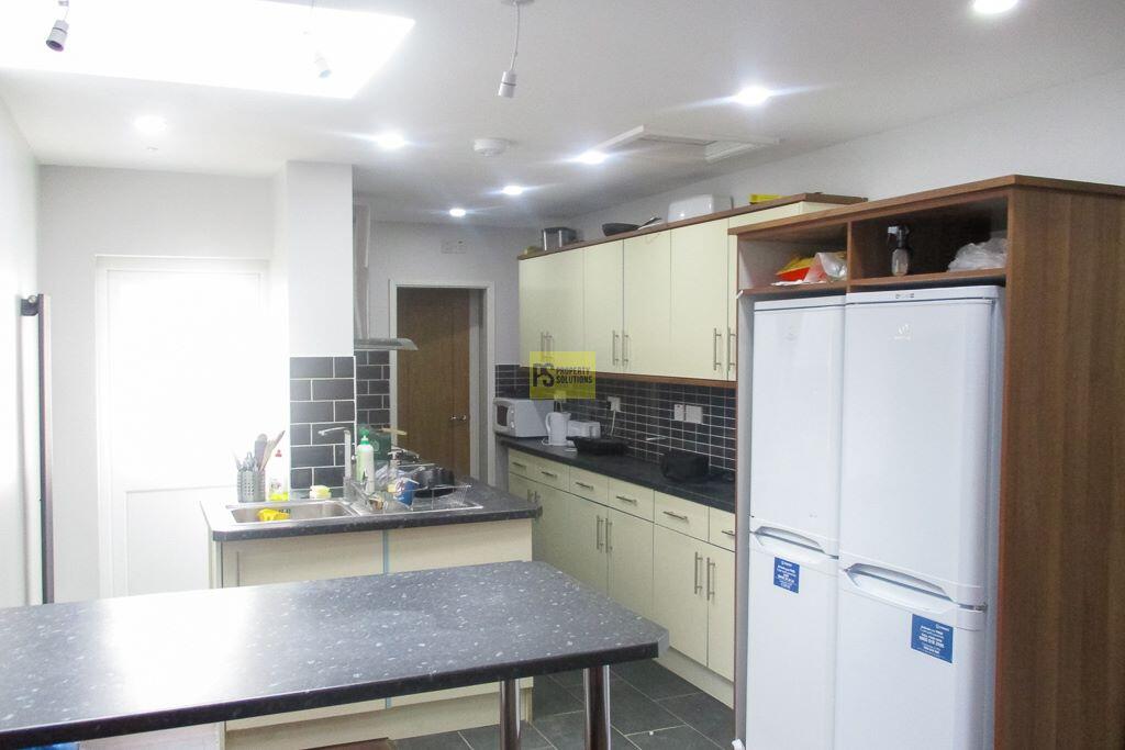 5 bed Mid Terraced House for rent in Birmingham. From Property Solutions - Birmingham 5 bed Mid Terraced House for rent in Birmingham. From Property Solutions - Birmingham