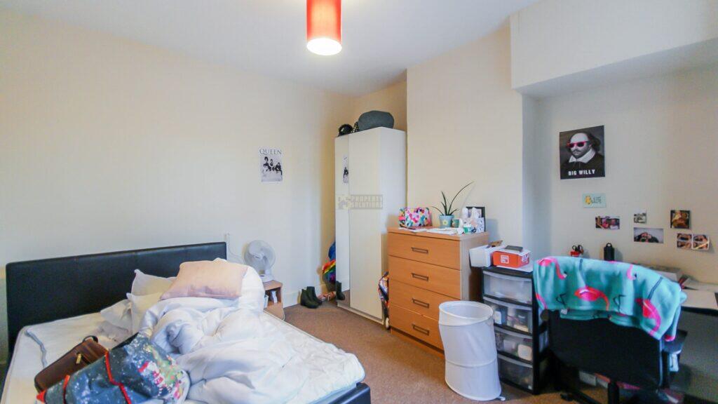 6 bed Mid Terraced House for rent in Birmingham. From Property Solutions - Birmingham