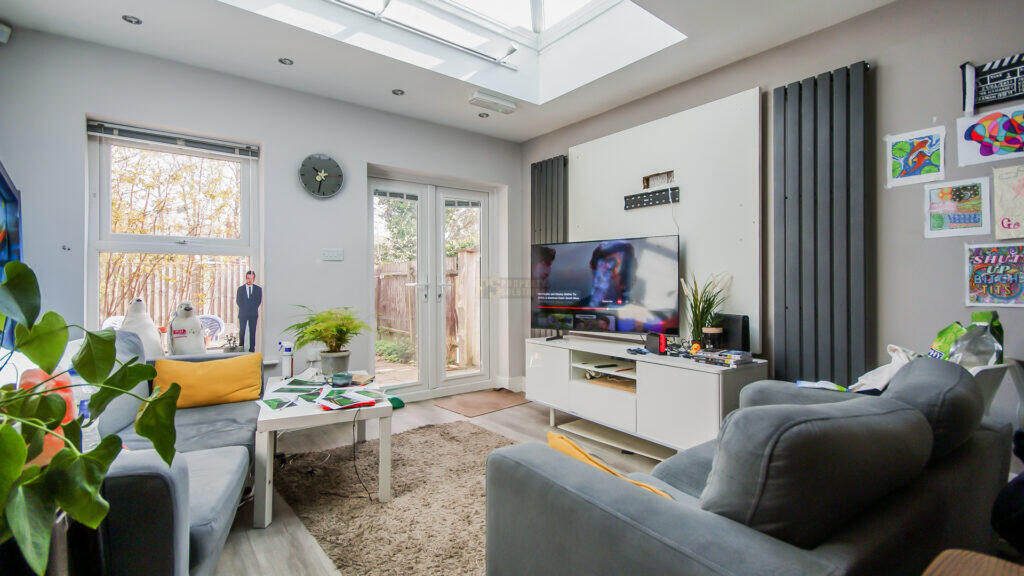 6 bed Mid Terraced House for rent in Headley Heath. From Property Solutions - Birmingham 6 bed Mid Terraced House for rent in Headley Heath. From Property Solutions - Birmingham