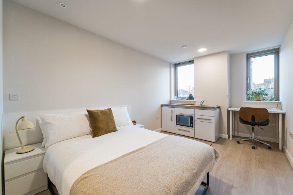 0 bed Studio for rent in Birmingham. From Property Solutions - Birmingham