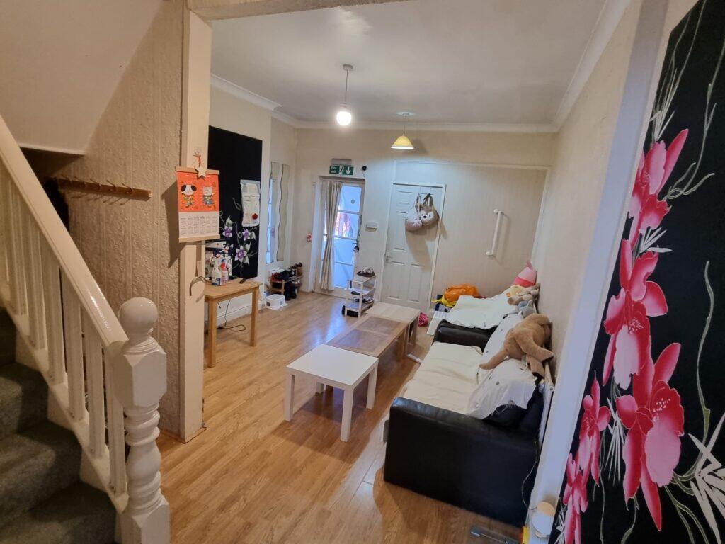 2 bed 1st Floor Flat for rent in Birmingham. From Property Solutions - Birmingham