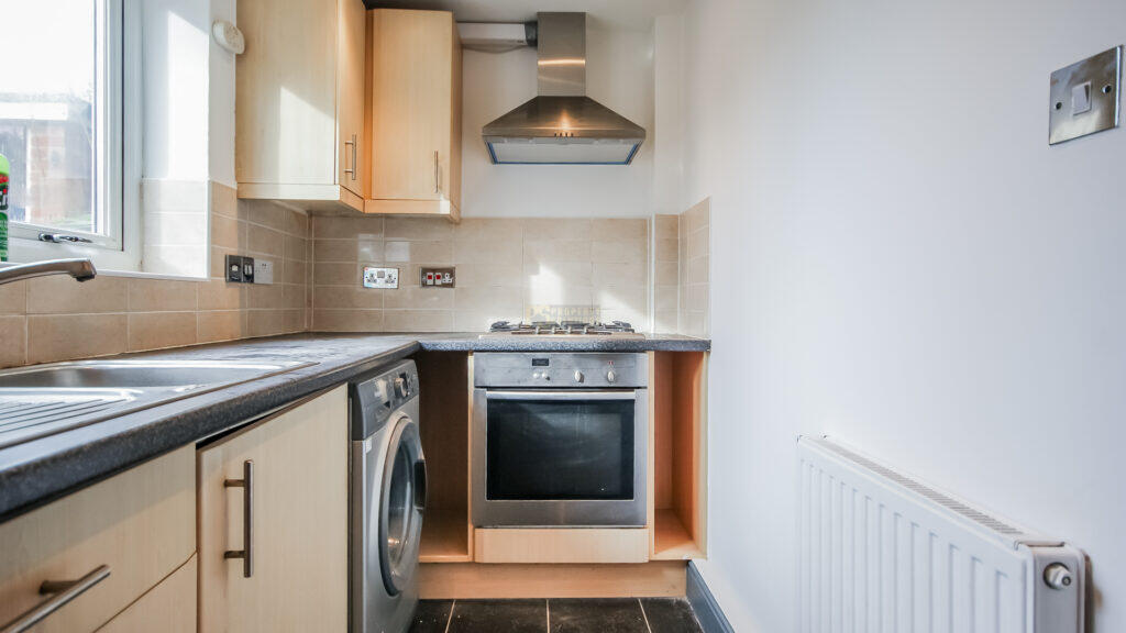 2 bed 1st Floor Flat for rent in Birmingham. From Property Solutions - Birmingham