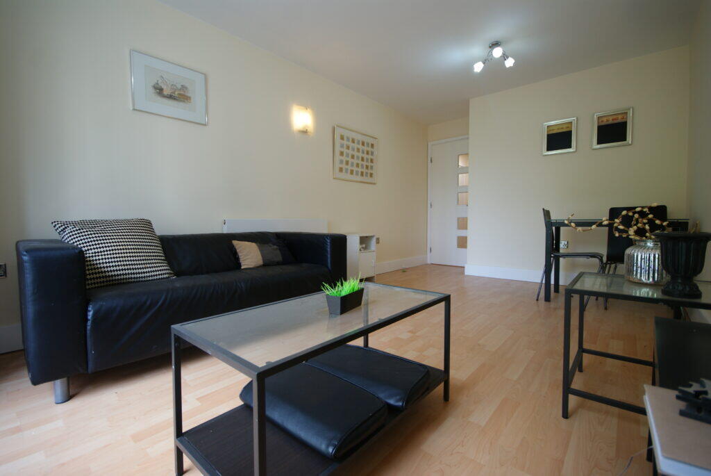 2 bed 1st Floor Flat for rent in Birmingham. From Property Solutions - Birmingham