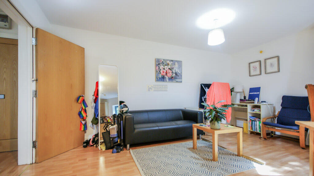 2 bed Apartment for rent in Birmingham. From Property Solutions - Birmingham