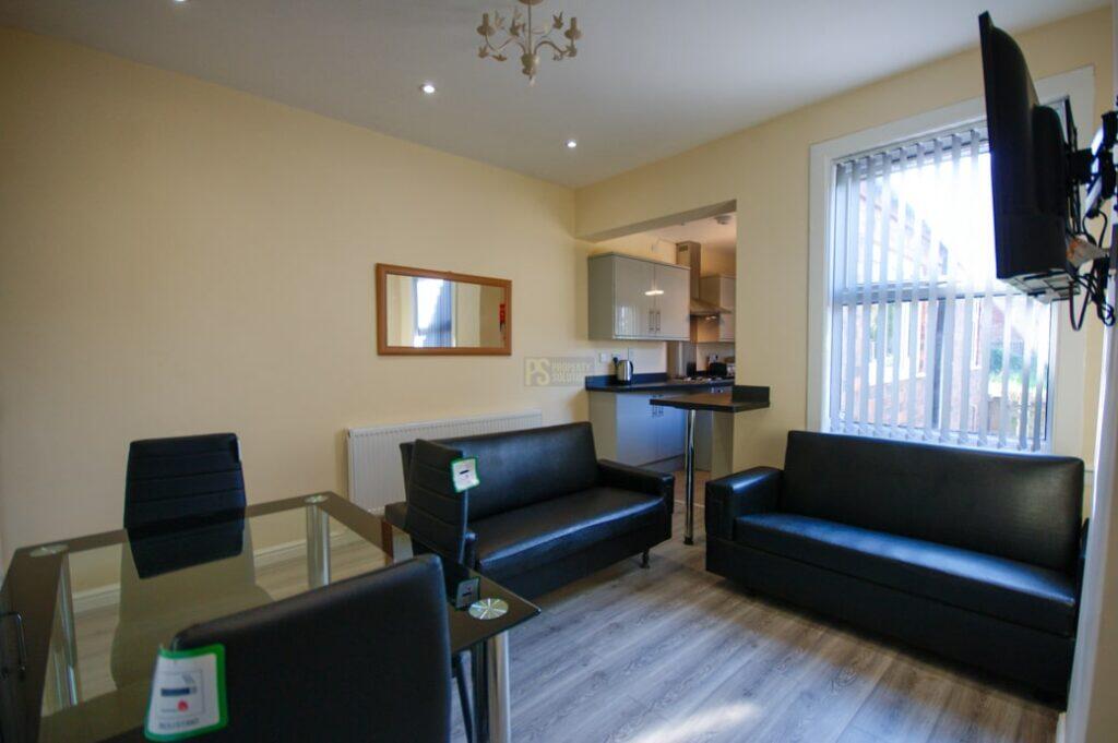 4 bed Mid Terraced House for rent in Birmingham. From Property Solutions - Birmingham