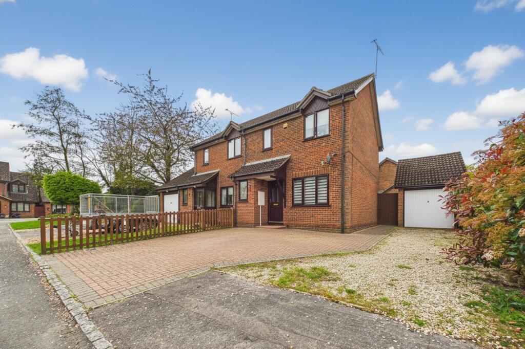 3 bed Semi Detached for rent in Sindlesham. From Prospect Estate Agency - Wokingham