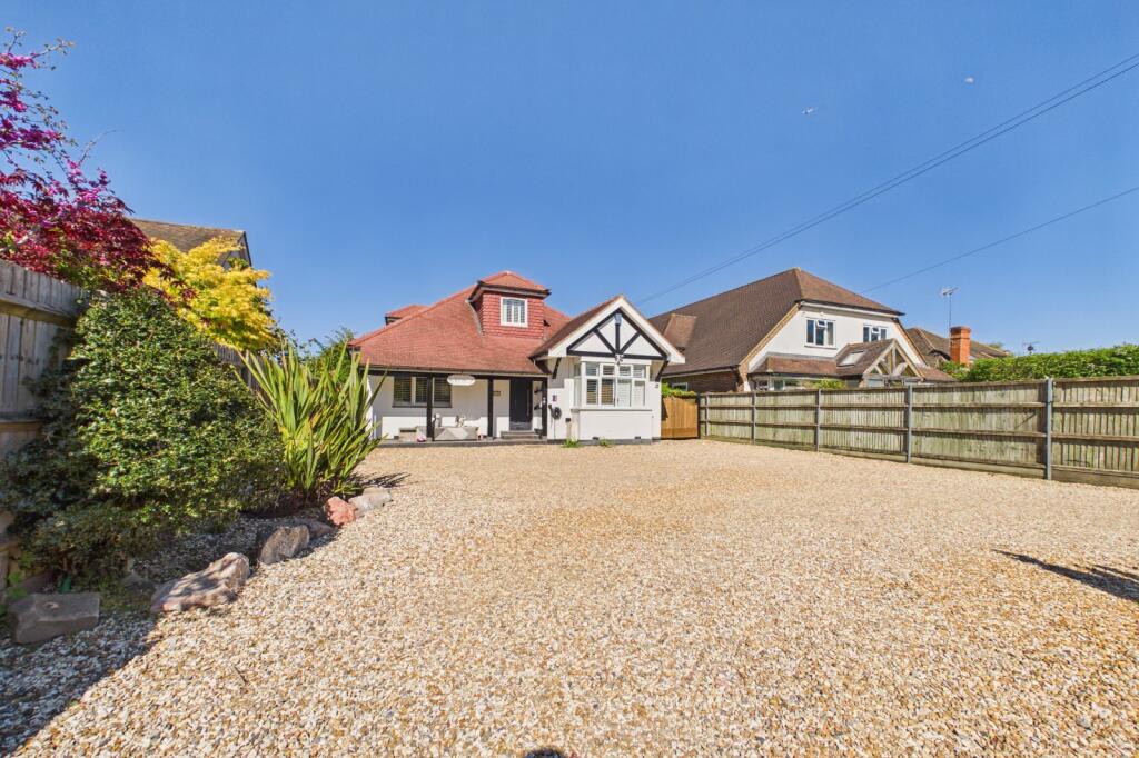 4 bed Detached for rent in Sindlesham. From Prospect Estate Agency - Wokingham