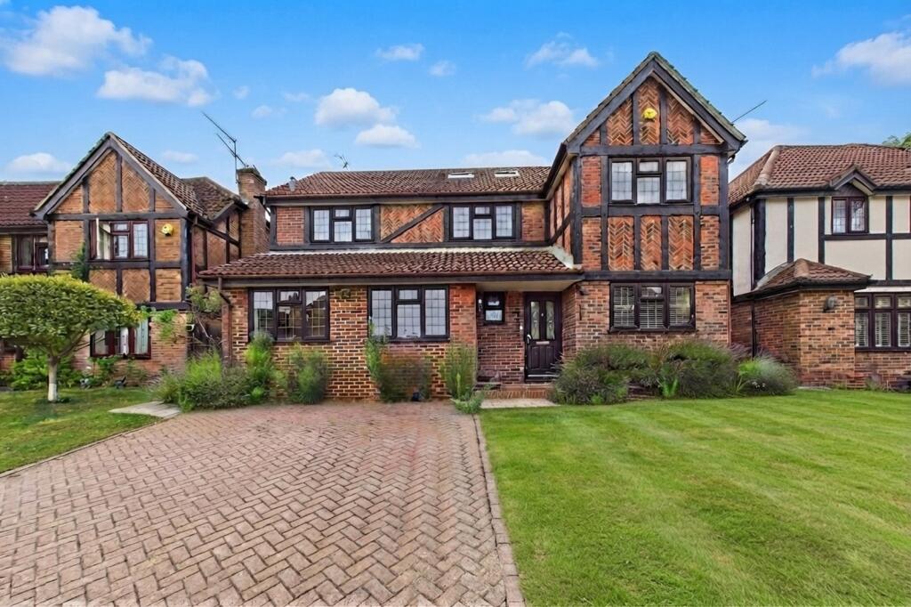 5 bed Detached for rent in Shinfield. From Prospect Estate Agency - Wokingham 5 bed Detached for rent in Shinfield. From Prospect Estate Agency - Wokingham