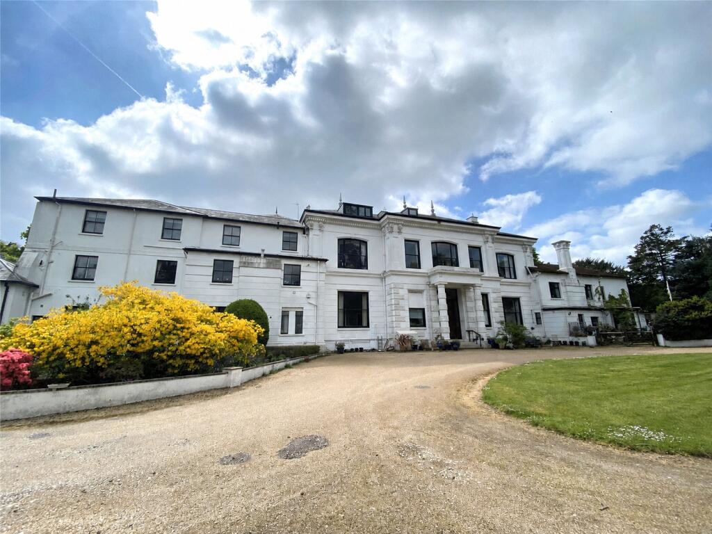 3 bed 1st Floor Flat for rent in Crowthorne. From Prospect Estate Agency - Wokingham