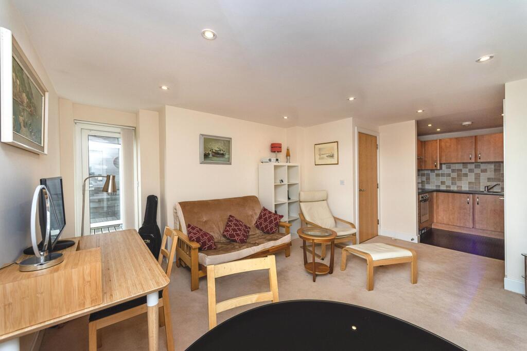 1 bed Apartment for rent in Swansea. From Peter Alan - Maritime Quarter 1 bed Apartment for rent in Swansea. From Peter Alan - Maritime Quarter