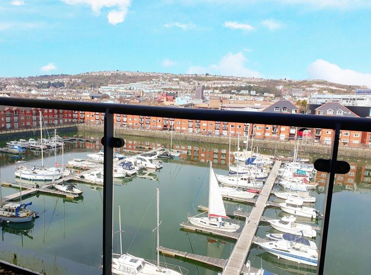 3 bed Apartment for rent in Swansea. From Peter Alan - Maritime Quarter