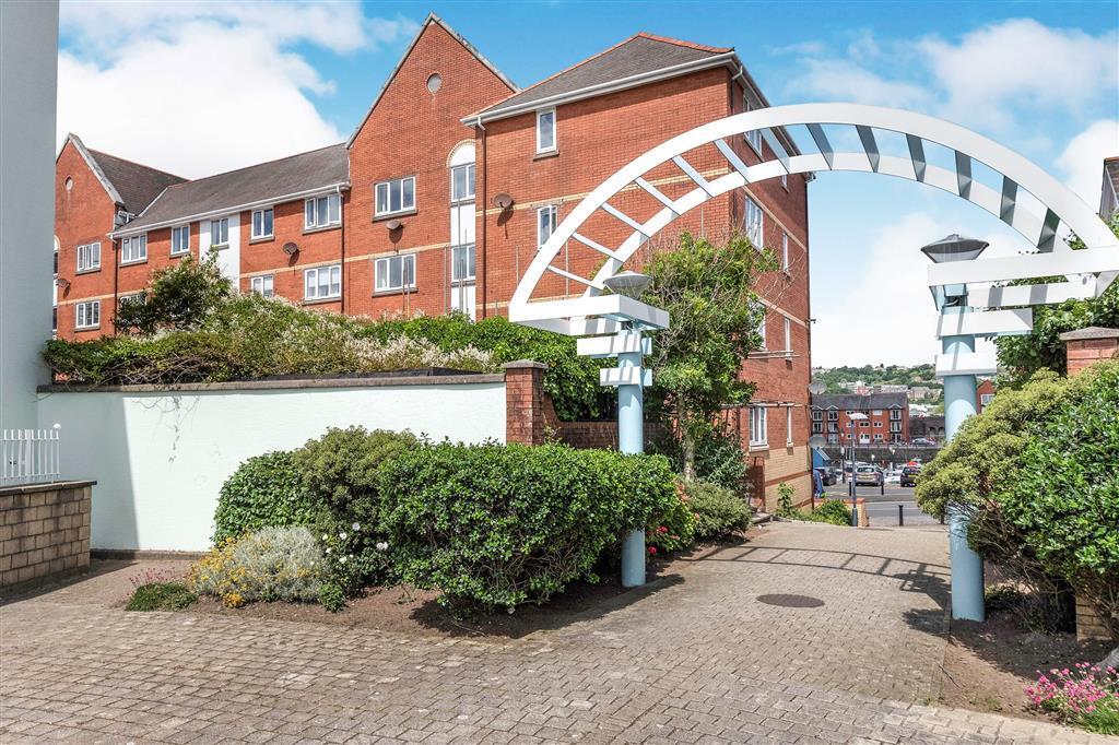 2 bed 1st Floor Flat for rent in Swansea. From Peter Alan - Maritime Quarter 2 bed 1st Floor Flat for rent in Swansea. From Peter Alan - Maritime Quarter