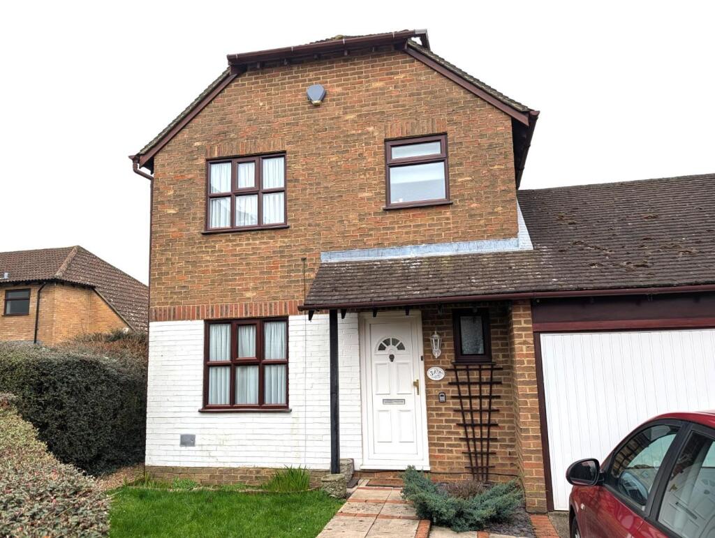 3 bed Detached for rent in Great Chart. From Gould & Harrison Estate Agents - Ashford