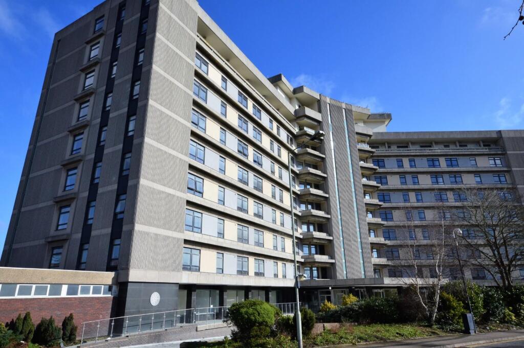 2 bed 1st Floor Flat for rent in Ashford. From Gould & Harrison Estate Agents - Ashford