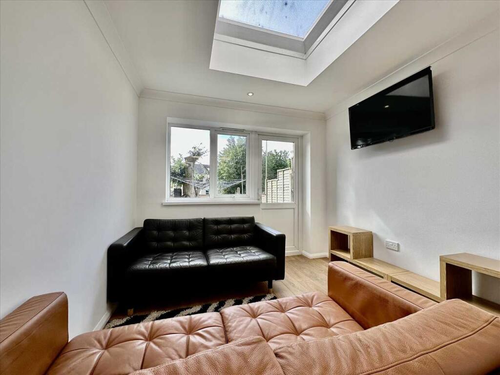 5 bed House Share for rent in Plymouth. From Purple Letting - Plymouth