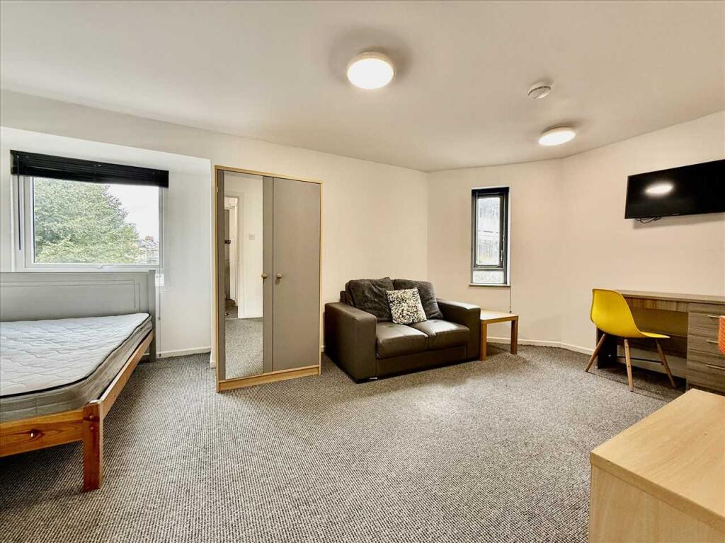 0 bed Studio for rent in Plymouth. From Purple Letting - Plymouth 0 bed Studio for rent in Plymouth. From Purple Letting - Plymouth