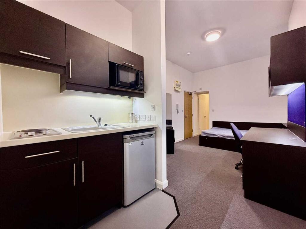 0 bed Studio for rent in Plymouth. From Purple Letting - Plymouth