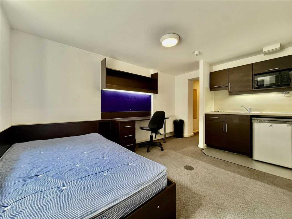0 bed Studio for rent in Plymouth. From Purple Letting - Plymouth