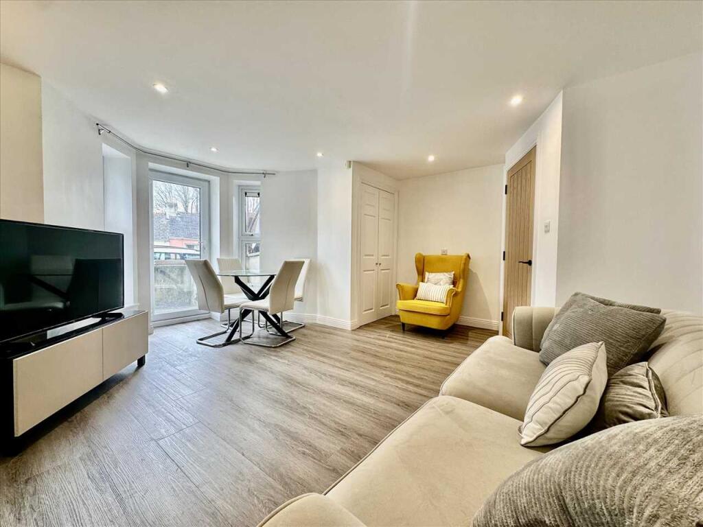 5 bed House Share for rent in Plymouth. From Purple Letting - Plymouth 5 bed House Share for rent in Plymouth. From Purple Letting - Plymouth