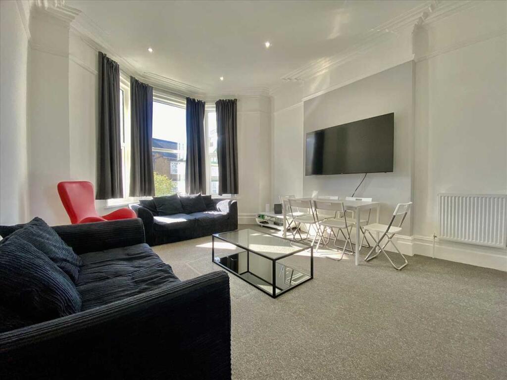 7 bed House Share for rent in Plymouth. From Purple Letting - Plymouth