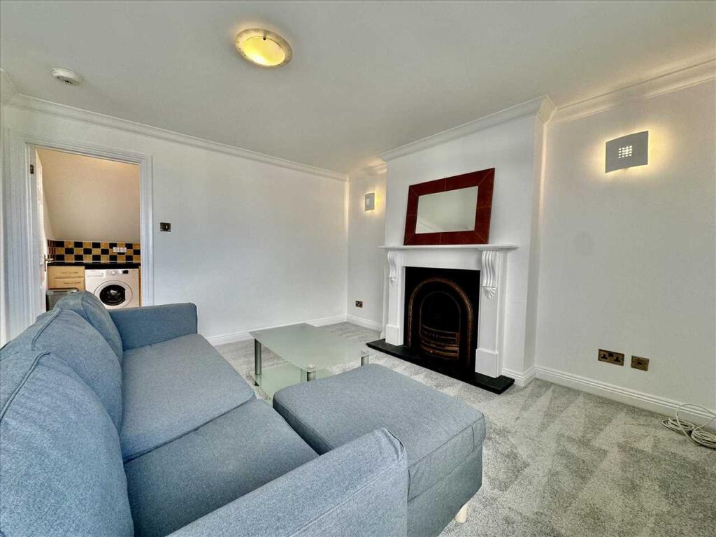 2 bed Apartment for rent in Plymouth. From Purple Letting - Plymouth 2 bed Apartment for rent in Plymouth. From Purple Letting - Plymouth