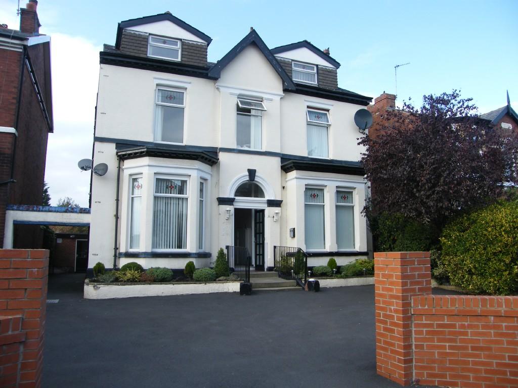 2 bed Apartment for rent in Sefton. From Purple Lettings - Southport