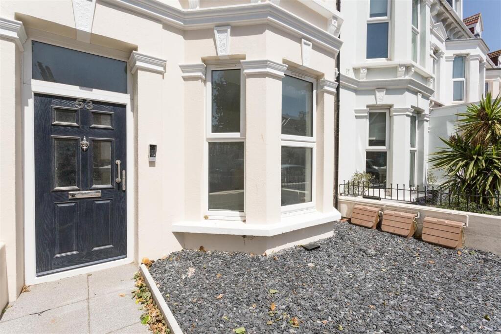 2 bed Apartment for rent in Brighton and Hove. From Q Estate Agents - Brighton