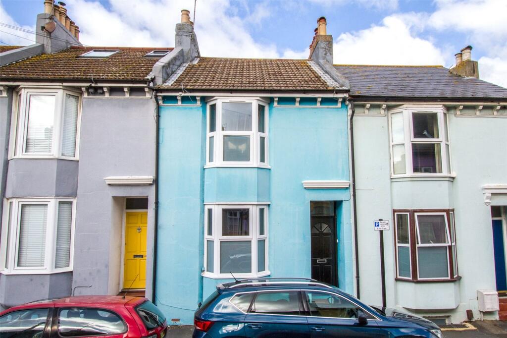 1 bed Mid Terraced House for rent in Ovingdean. From Q Estate Agents - Brighton 1 bed Mid Terraced House for rent in Ovingdean. From Q Estate Agents - Brighton